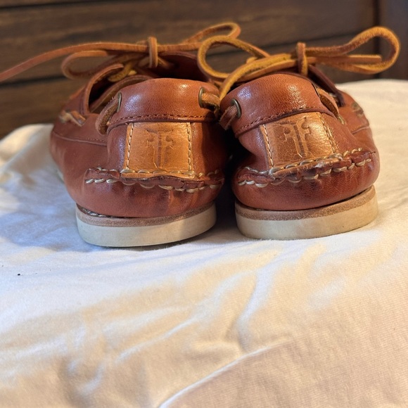 Frye Quincy Boat Shoes Wmns Size 6 Leather Flats - Picture 5 of 6